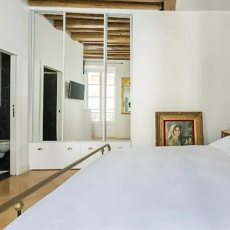 Typical Parisian Flat#3bedrooms#opera#louvre * باريس