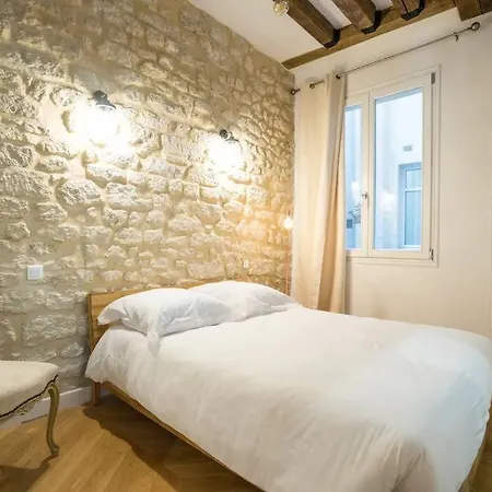 Typical Parisian Flat#3bedrooms#opera#louvre Paříž