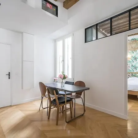 Apartmán Typical Parisian Flat#3bedrooms#opera#louvre