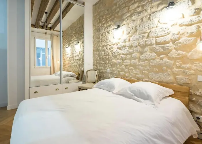 Typical Parisian Flat#3bedrooms#opera#louvre 公寓 巴黎