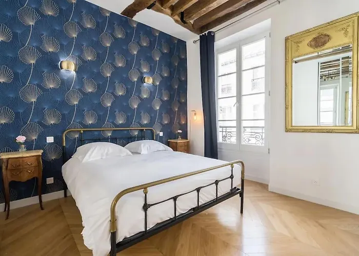Typical Parisian Flat#3bedrooms#opera#louvre 巴黎