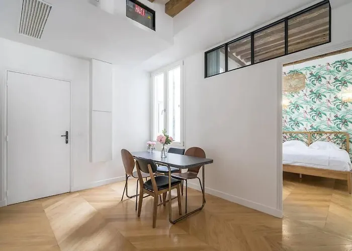 公寓 Typical Parisian Flat#3bedrooms#opera#louvre